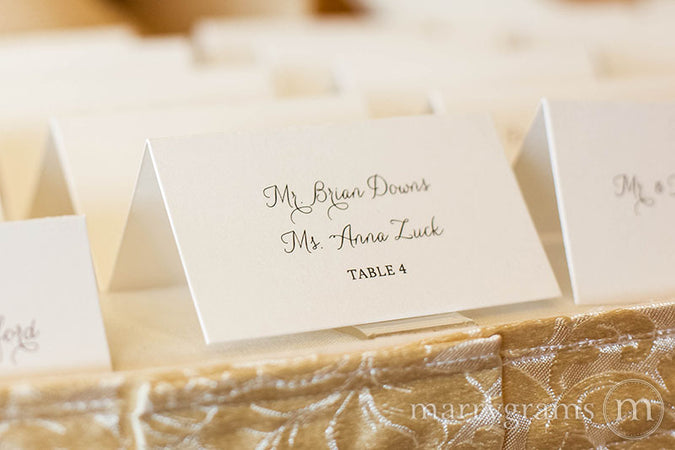 Escort Cards vs Place Cards - Yes, There is a Difference!
