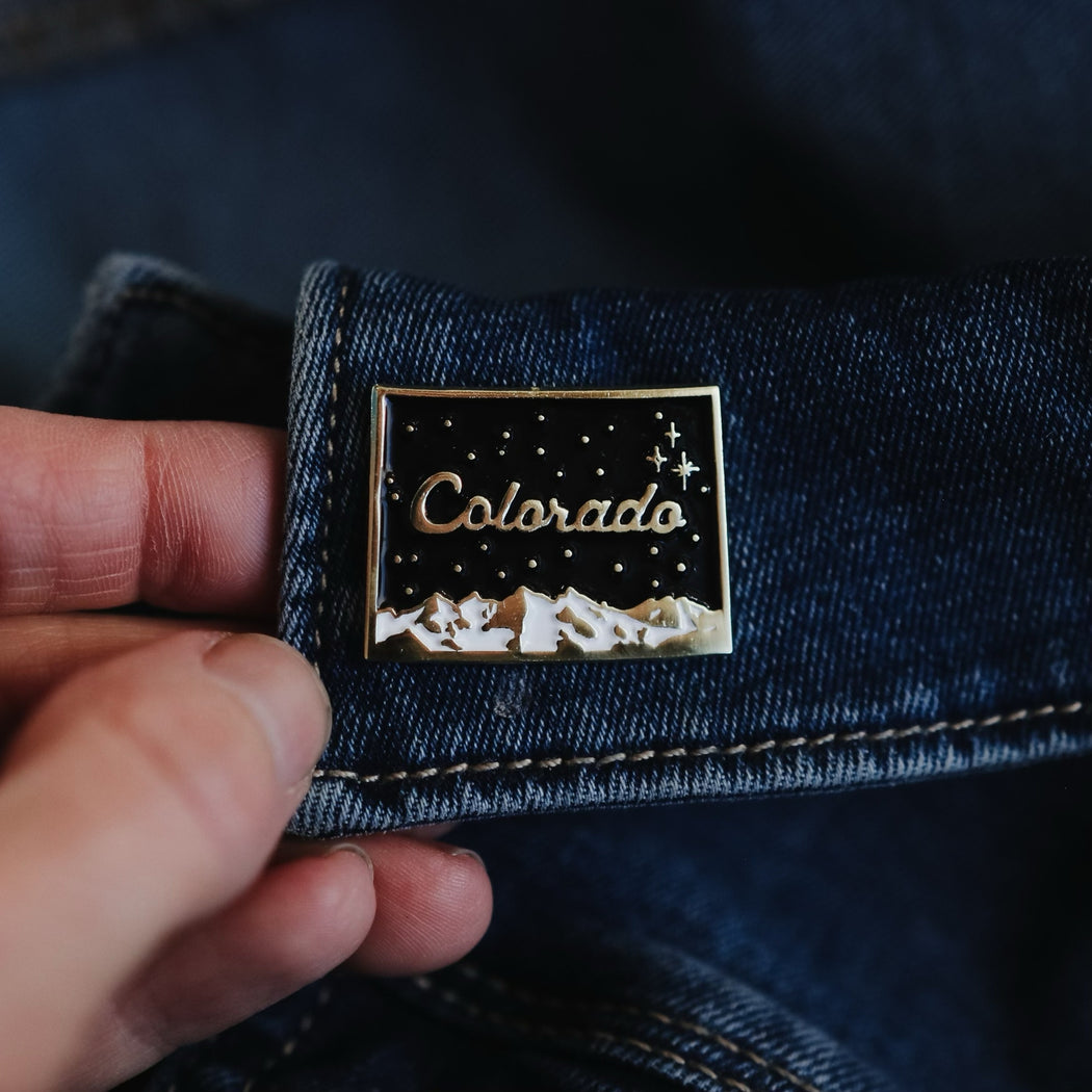 Colorado State Mountains Enamel Pin