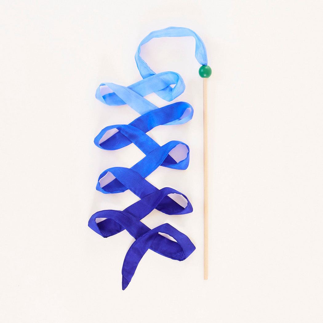 Silk & Wood Streamer Wand