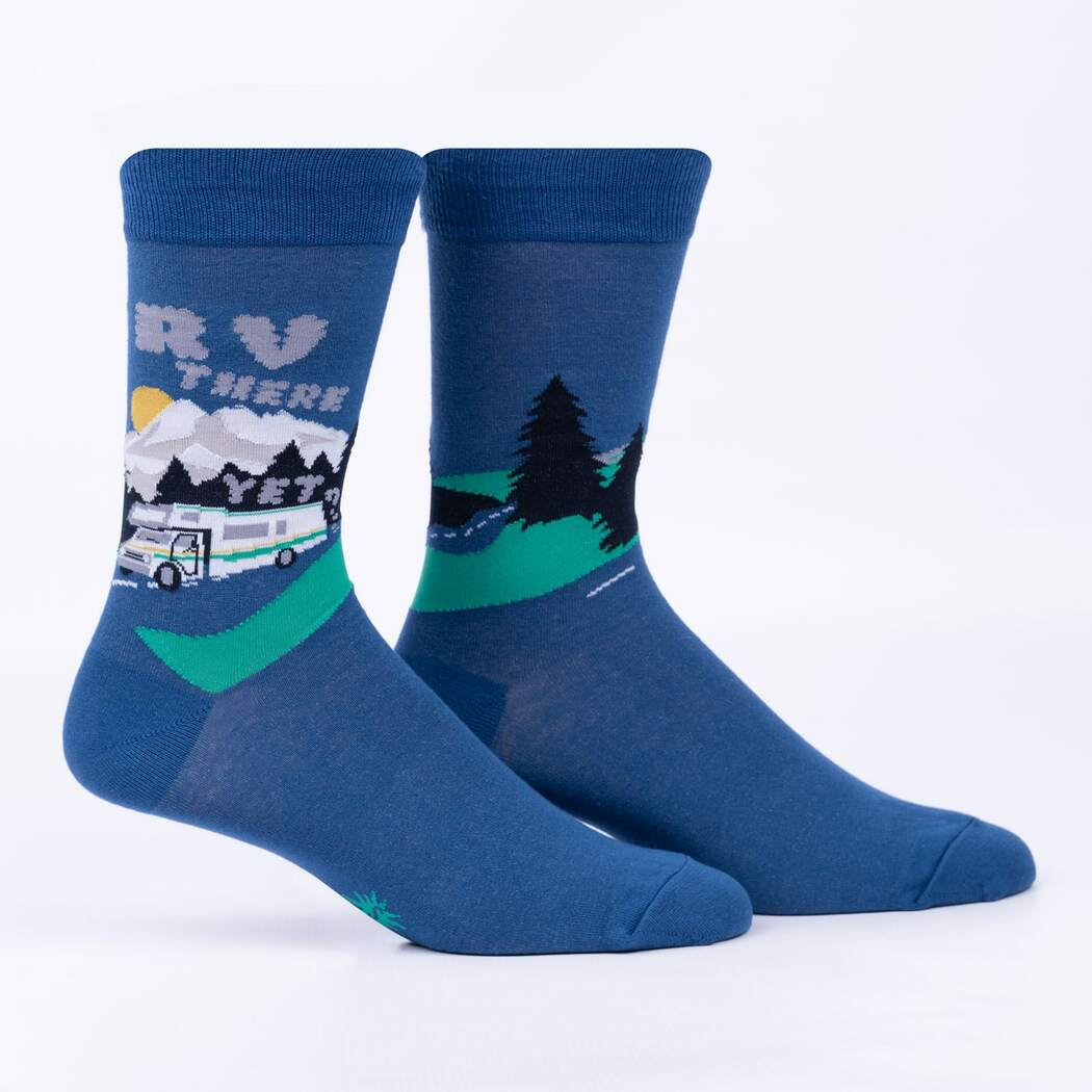 RV There Yet Men's Crew Socks